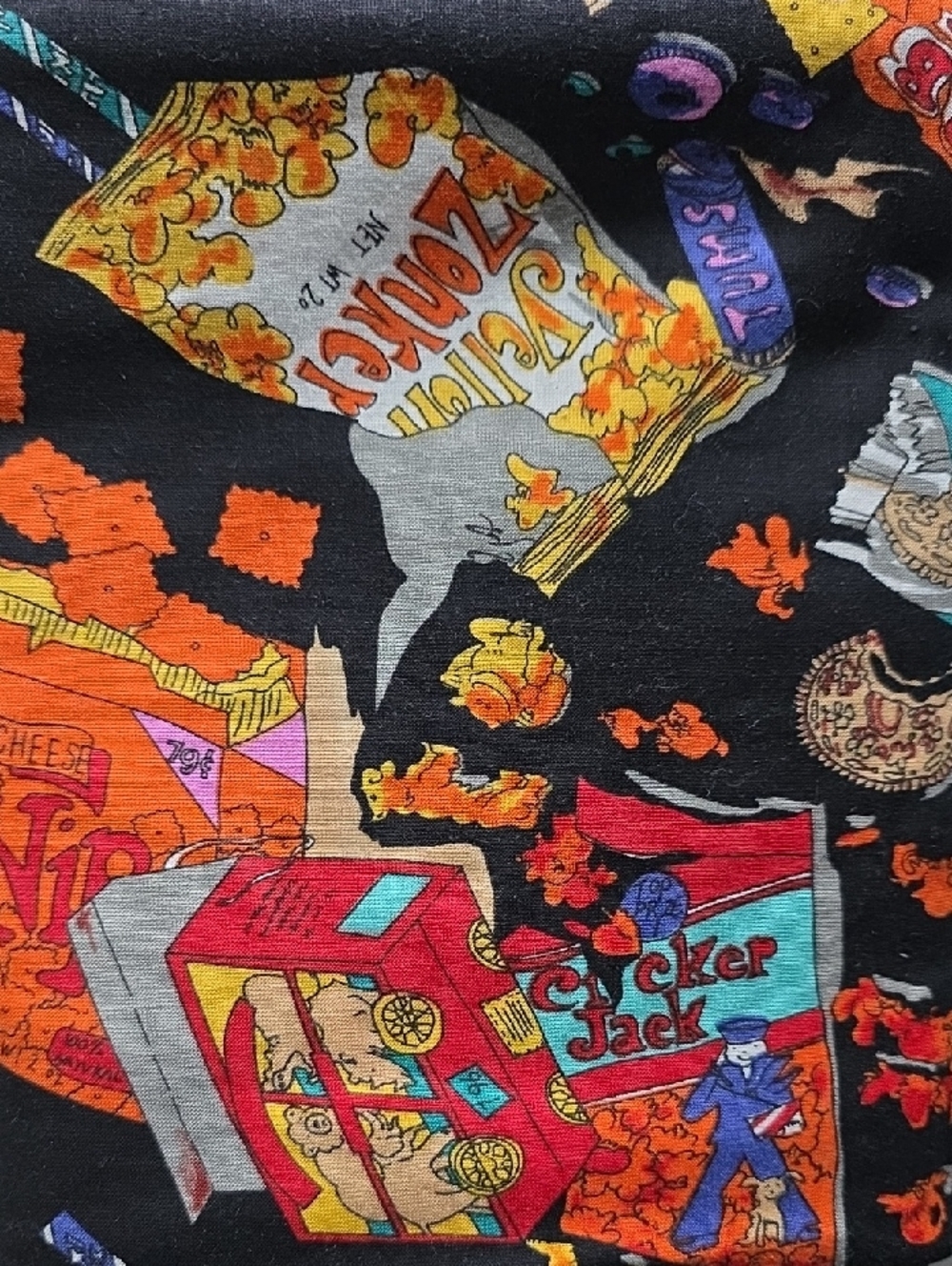💛 90's Retro Fabric - Picture 7 of 7